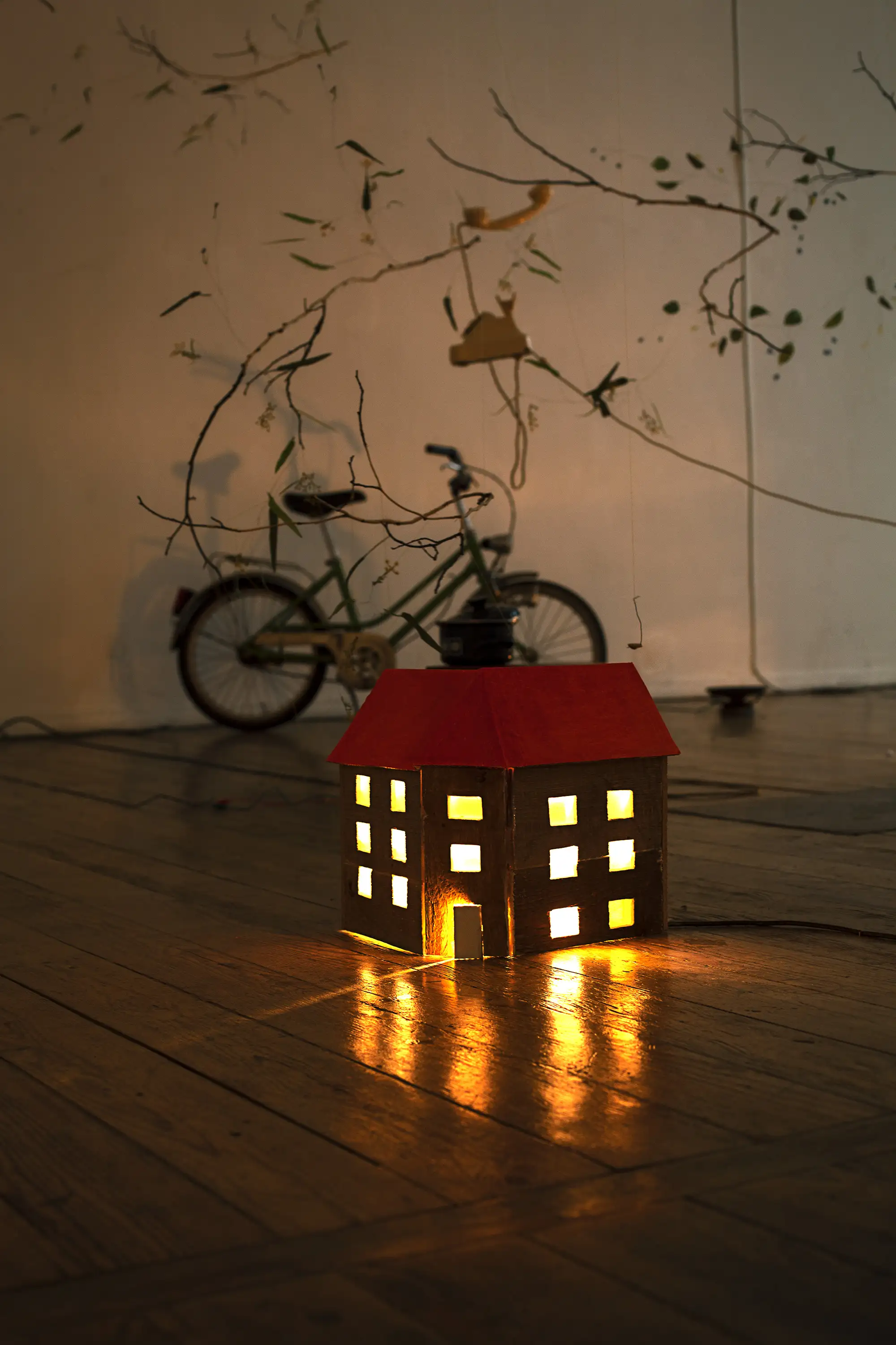 chasing little pasts_TWS detail